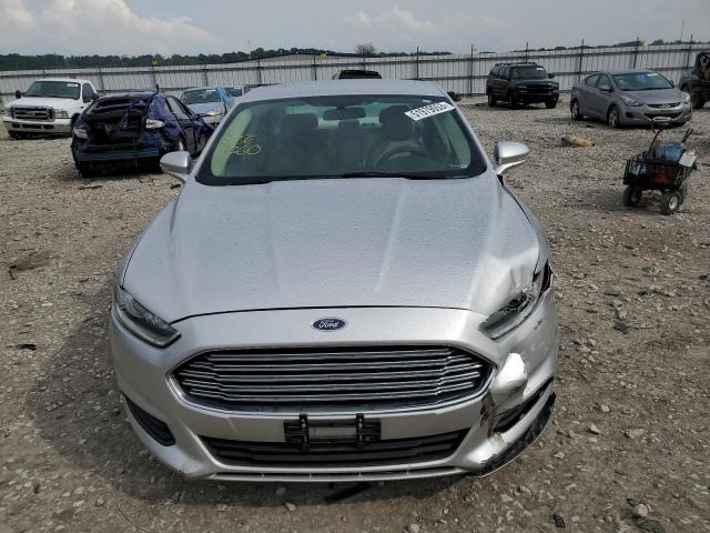 1FA6P0H79F5124731 Ford FUSION SE