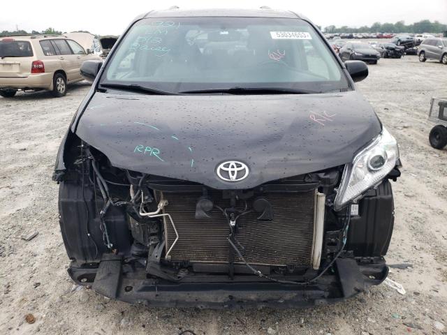 5TDYK3DC4FS651284 2015 TOYOTA SIENNA, photo no. 5