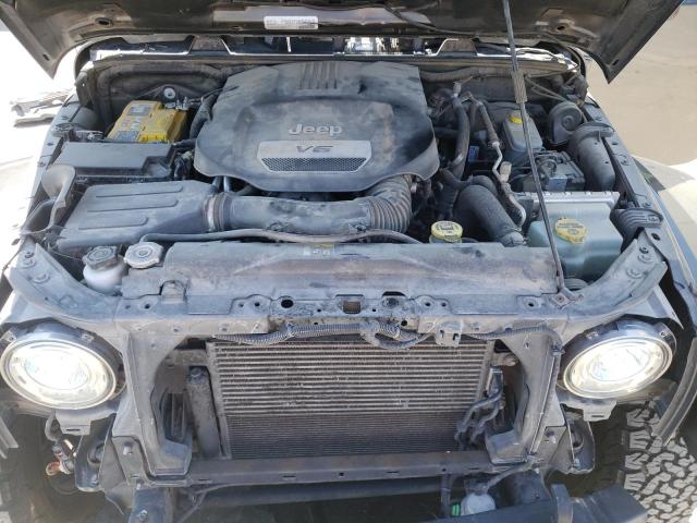 1C4BJWEG8JL816176 Jeep Wrangler Unlimited Sahara