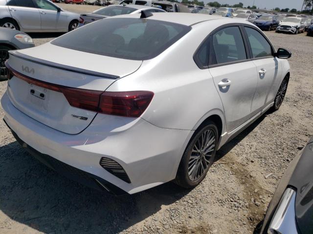 3KPF54AD3NE459347 KIA Forte Gt Line