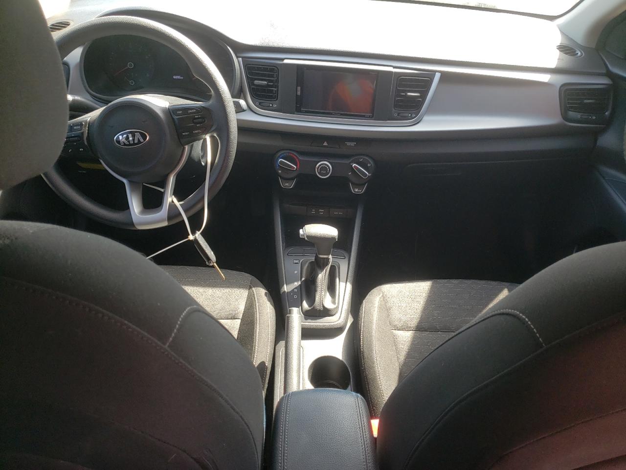 3KPA24AD8LE354786 2020 Kia Rio Lx