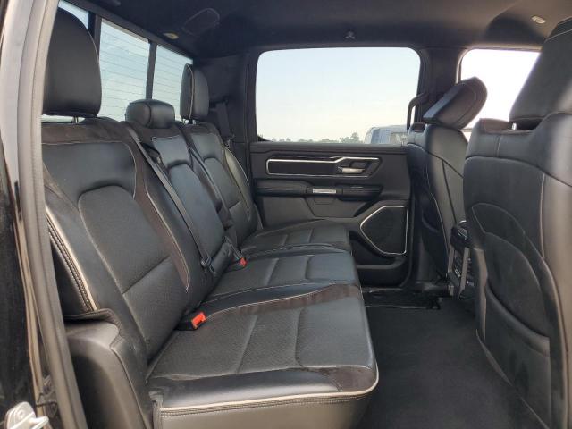2019 RAM 1500 LARAM - 1C6RREJT8KN792415