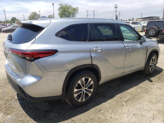 VIN 5TDKDRAH9PS006067 2023 Toyota Highlander, L no.3