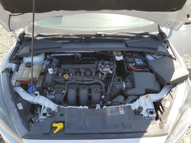 1FADP3K22JL271306 Ford FOCUS SE