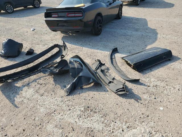 2C3CDZAG9FH707947 Dodge Challenger Sxt