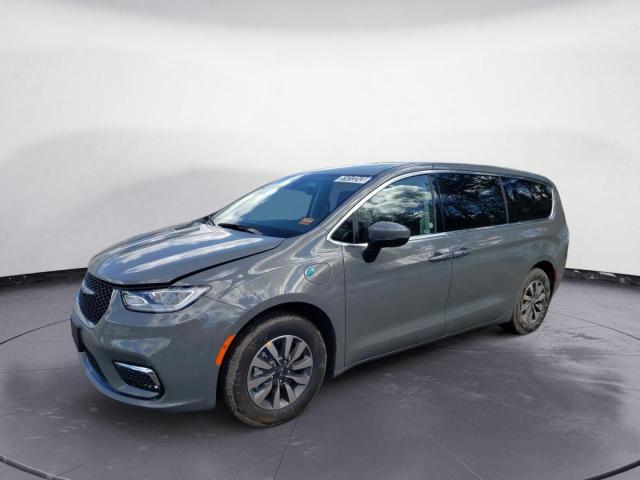 Salvage cars for sale from Copart Lyman, ME: 2023 Chrysler Pacifica Hybrid Touring L