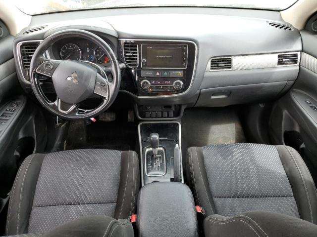 JA4AD3A3XJZ040466 Mitsubishi Outlander Se