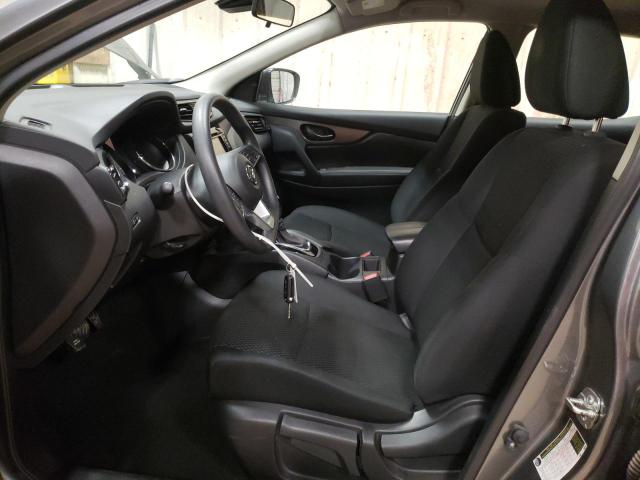 JN1BJ1AV5MW568692 Nissan Rogue Sport S