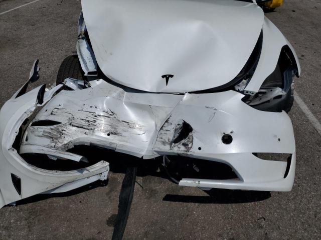 7SAYGAEE8PF588186 Tesla Model Y
