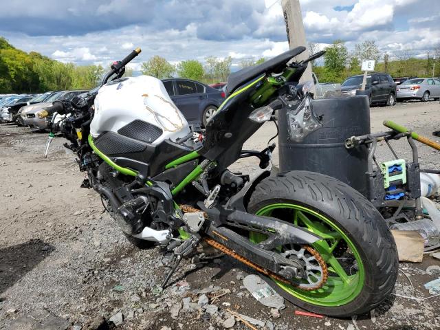2021 KAWASAKI ZR900 F - ML5ZRDF16MDA45590