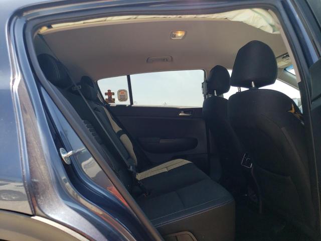 KNDPM3AC8J7443714 KIA Sportage Lx