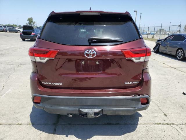 5TDJZRFH4JS821919 Toyota Highlander Se