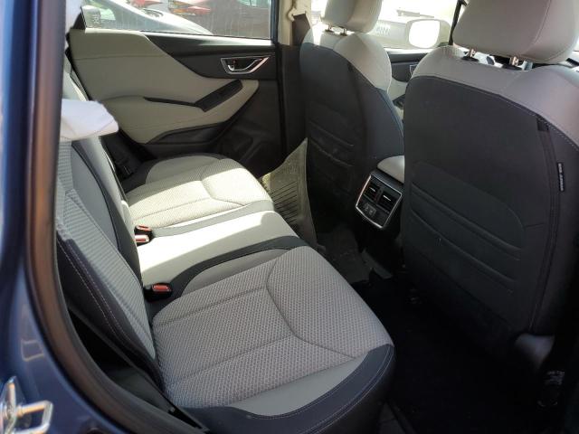 JF2SKAEC8NH402662 Subaru Forester Premium