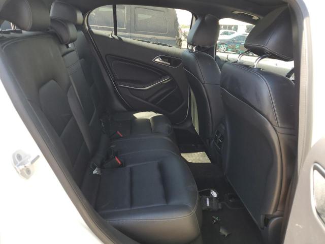 WDCTG4EB7HJ337274 Mercedes-Benz GLA 250