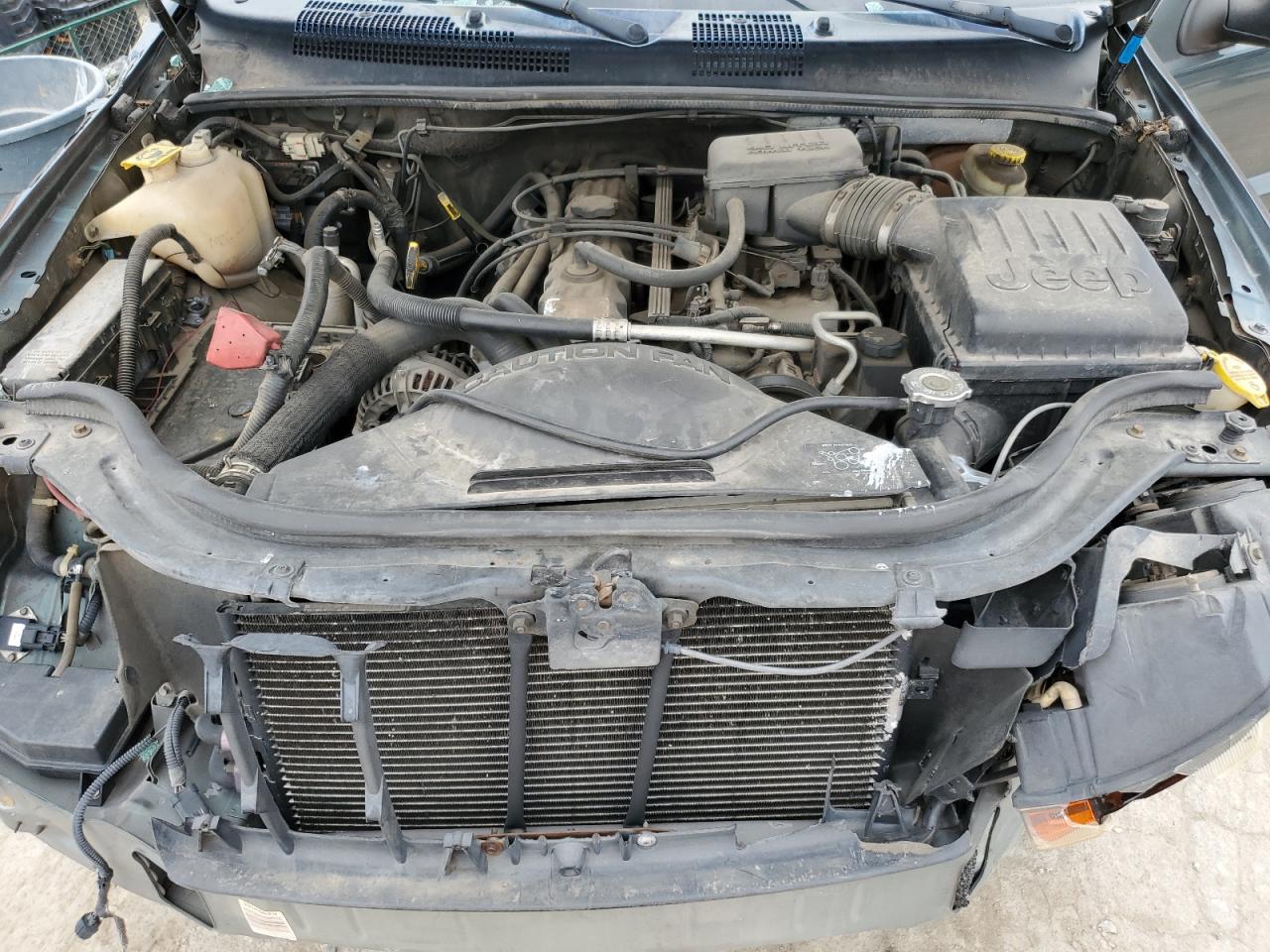 1J4GW48S82C114298 2002 Jeep Grand Cherokee Laredo