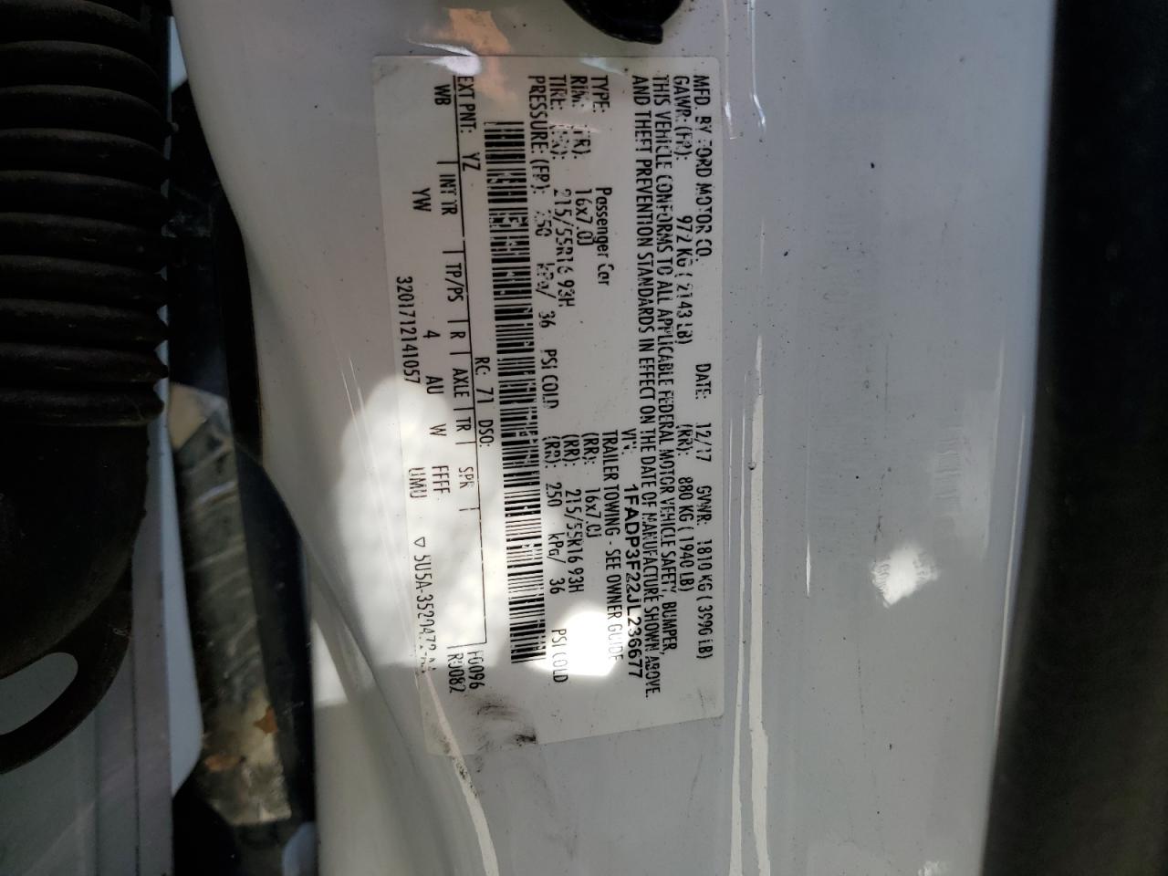 1FADP3F22JL236677 2018 Ford Focus Se