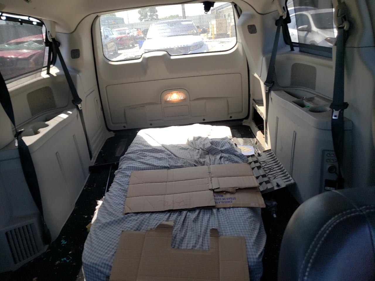 2C4RC1CG0CR363213 2012 Chrysler Town & Country Touring L