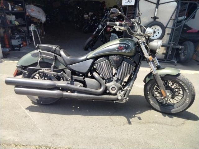 2016 VICTORY MOTORCYCLES GUNNER - 5VPLB36NXG3055965