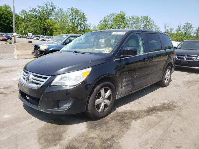 2010 Volkswagen Routan SE