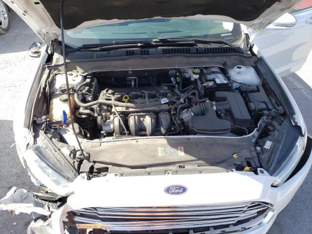 3FA6P0H7XGR330302 Ford FUSION SE