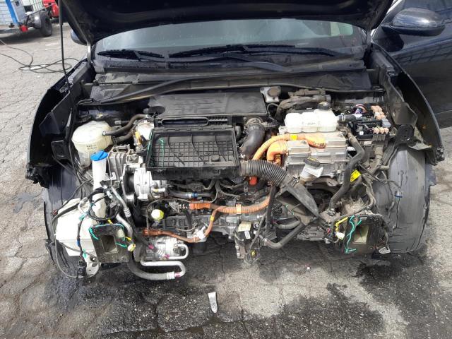 KNDCB3LC3J5204116 KIA NIRO FE