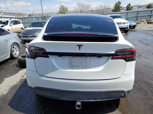 2017 TESLA 3 5YJXCBE21HF043917