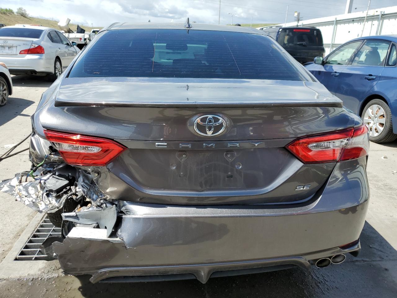 2019 Toyota Camry L vin: 4T1B11HK3KU179756