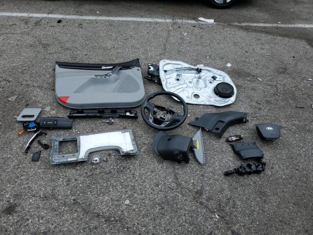 5XYKT4A69FG597016 KIA SORENTO LX