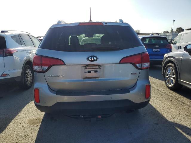 5XYKTDA69FG624165 KIA SORENTO LX
