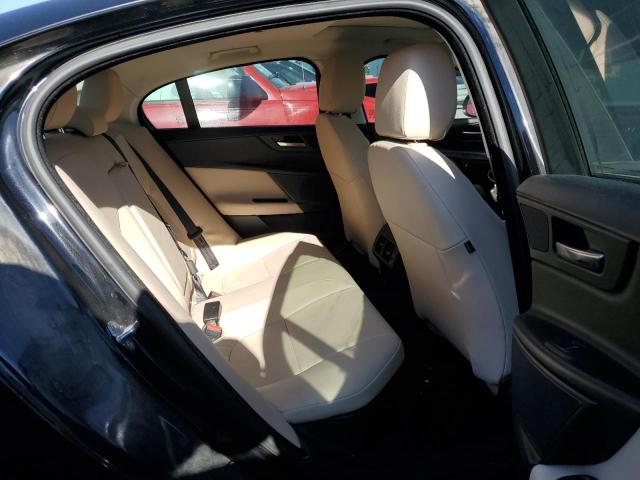 2017 JAGUAR XE - SAJAR4BG5HA951619