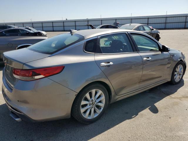 5XXGT4L38GG068039 KIA Optima Lx