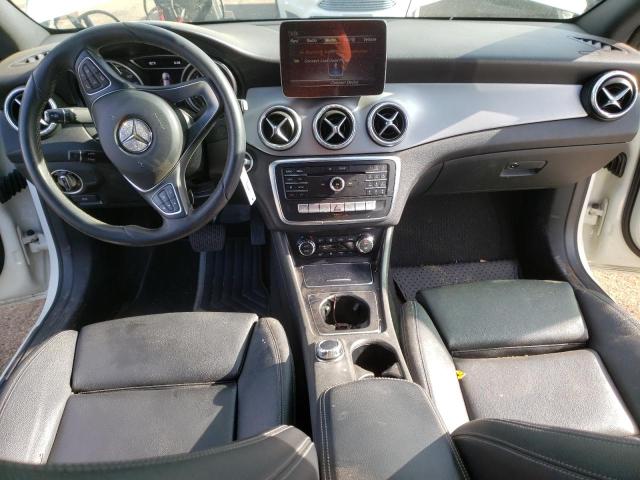 WDDSJ4EBXHN418609 Mercedes-Benz CLA 250