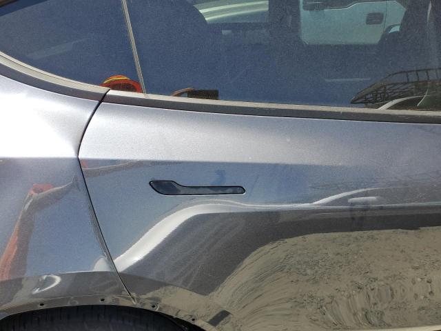 7SAYGAEE2NF560624 Tesla Model Y