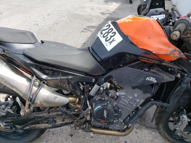 2022 KTM 890 DUKE R VBKTU9406NM834000