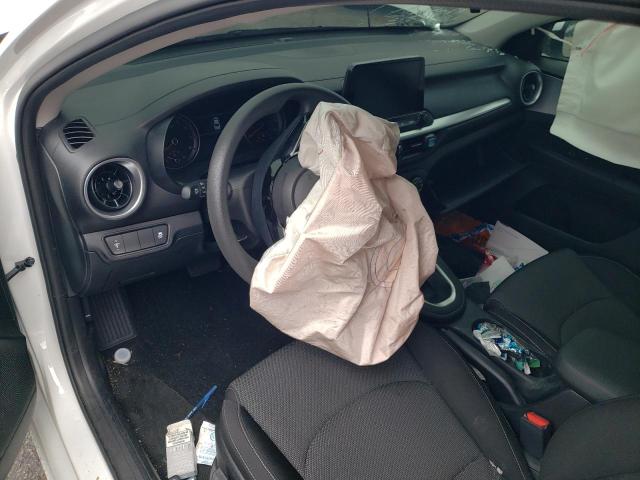 3KPF24AD2PE555580 KIA FORTE LX