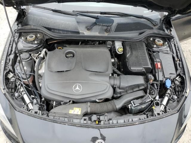 WDDSJ4GB8JN634929 Mercedes-Benz CLA 250 4MATIC