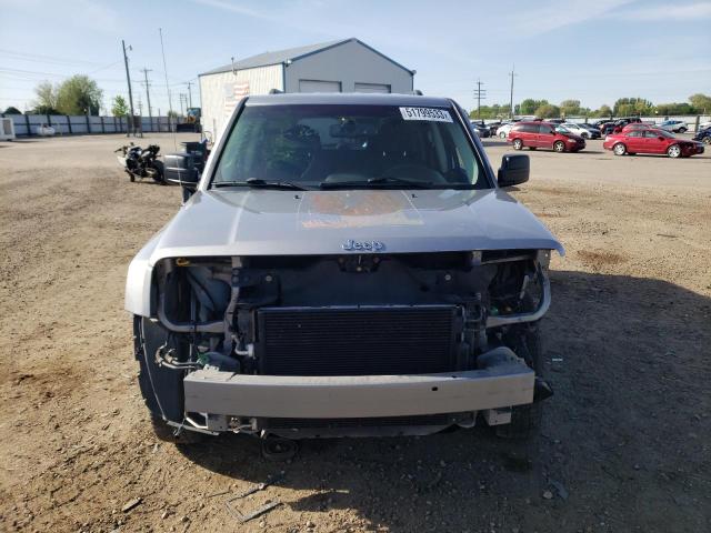1C4NJRBB6GD695366 Jeep Patriot Sport