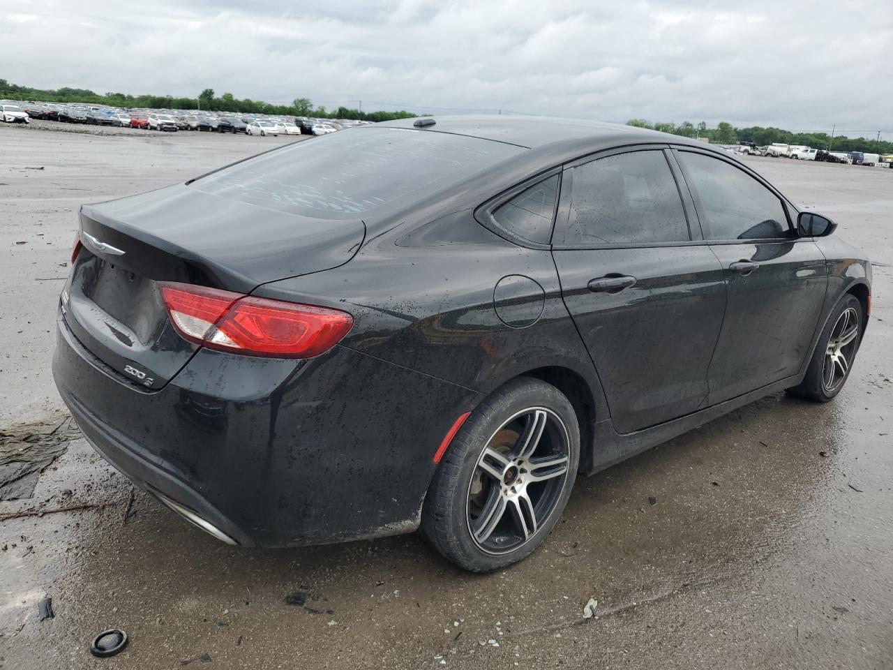 Lot #2943156381 2015 CHRYSLER 200 S