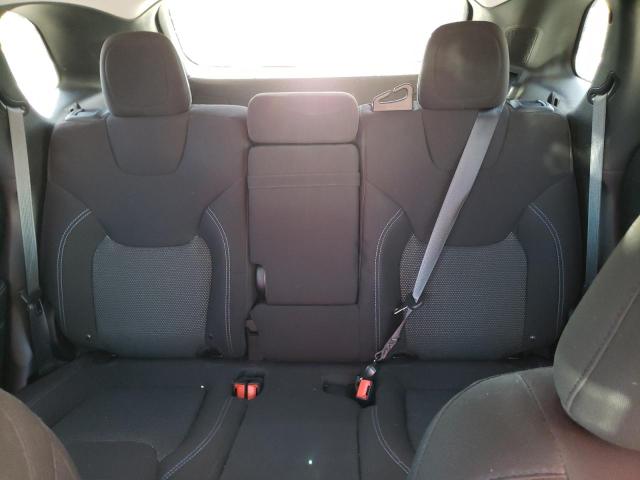 1C4PJLCB1KD340151 Jeep Cherokee Latitude