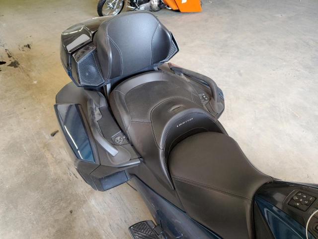 2020 CAN-AM SPYDER ROA - 2BXNBDD28LV000252