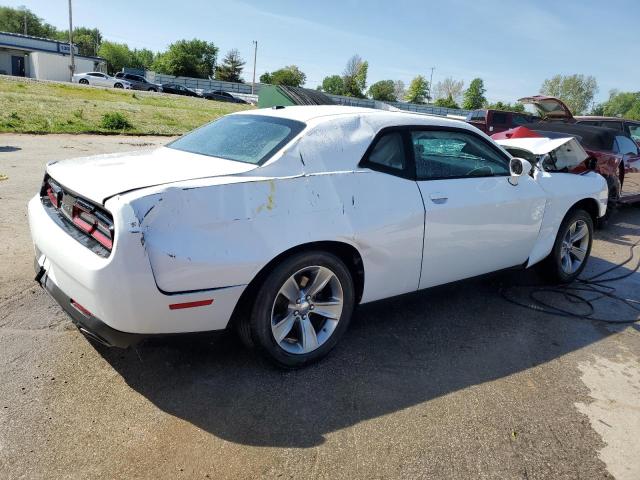 2C3CDZAG5GH107606 Dodge Challenger Sxt