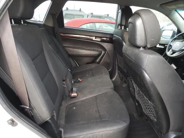 5XYKTDA70FG601740 KIA SORENTO LX