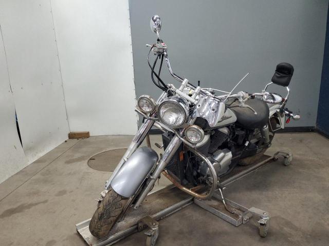 2001 HONDA VT750 CD2 - JH2RC44621M451680