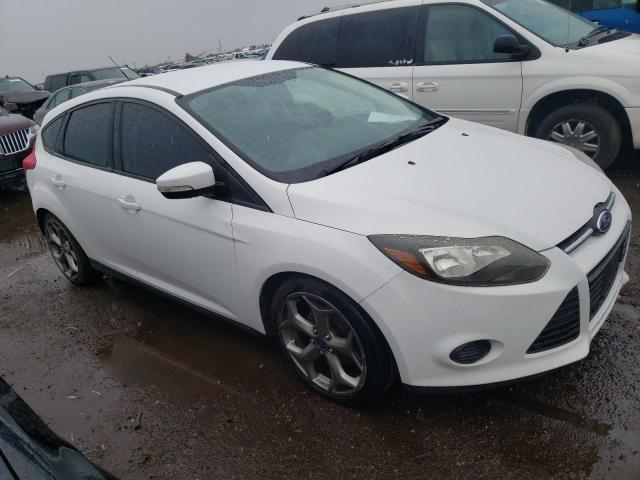 1FADP3K2XEL151601 Ford FOCUS SE