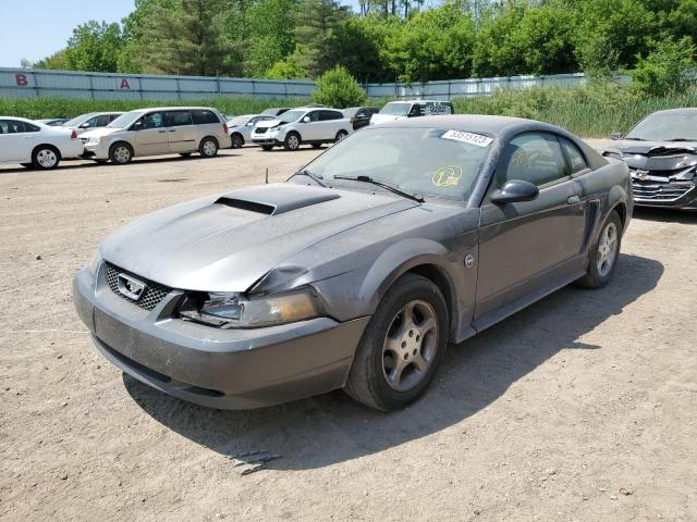 2004 Ford Mustang 