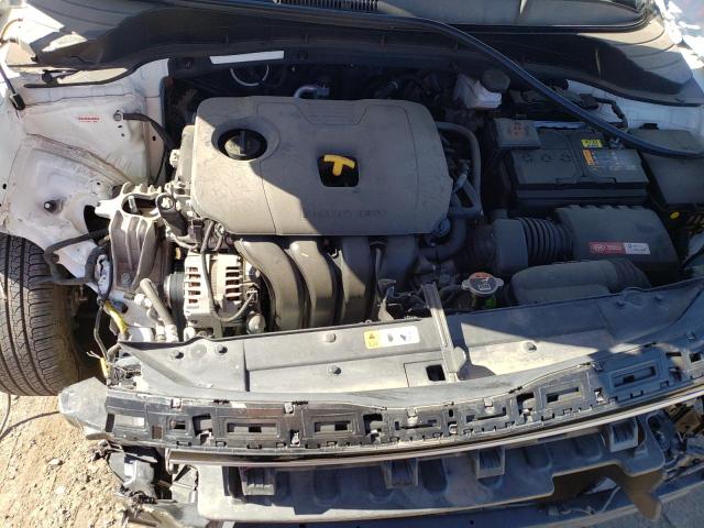 KNDJ23AU8M7738174 KIA SOUL LX