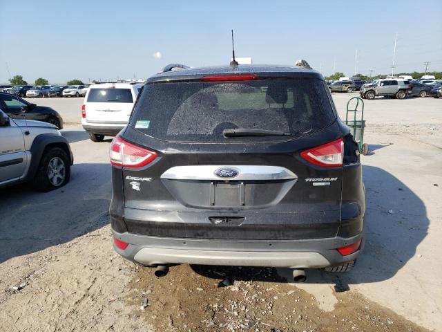 1FMCU9J99EUC14516 Ford Escape Titanium