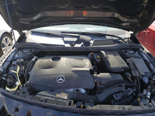 WDCTG4GB9HJ335149 Mercedes-Benz Gla 250 4matic