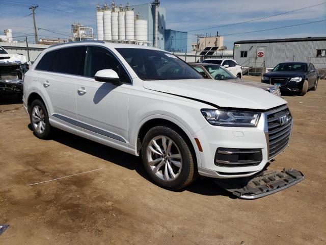 VIN WA1AAAF76JD053866 2018 Audi Q7, Premium no.4