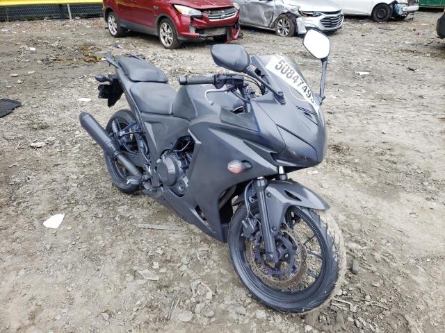 Salvage motorcycles for sale at Waldorf, MD auction: 2014 Honda CBR500 RA-ABS